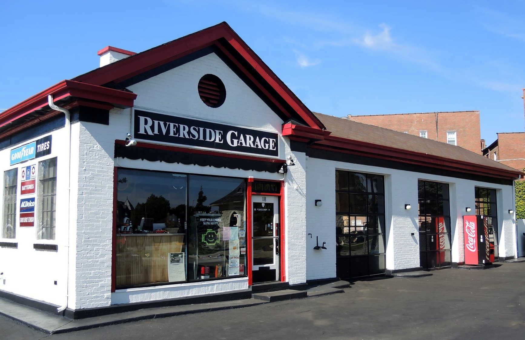 Riverside Garage exterior
